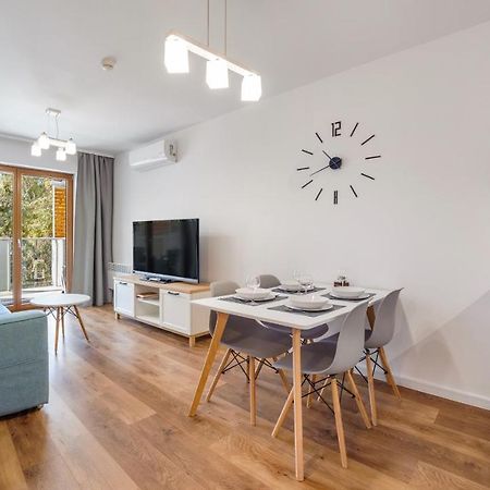Sun & Snow Prywatne Apartamenty W Obiekcie Nautikka Park - Blisko Morza, Silownia, Rowerownia, Malpi Gaj كرينيتا مورسكا المظهر الخارجي الصورة